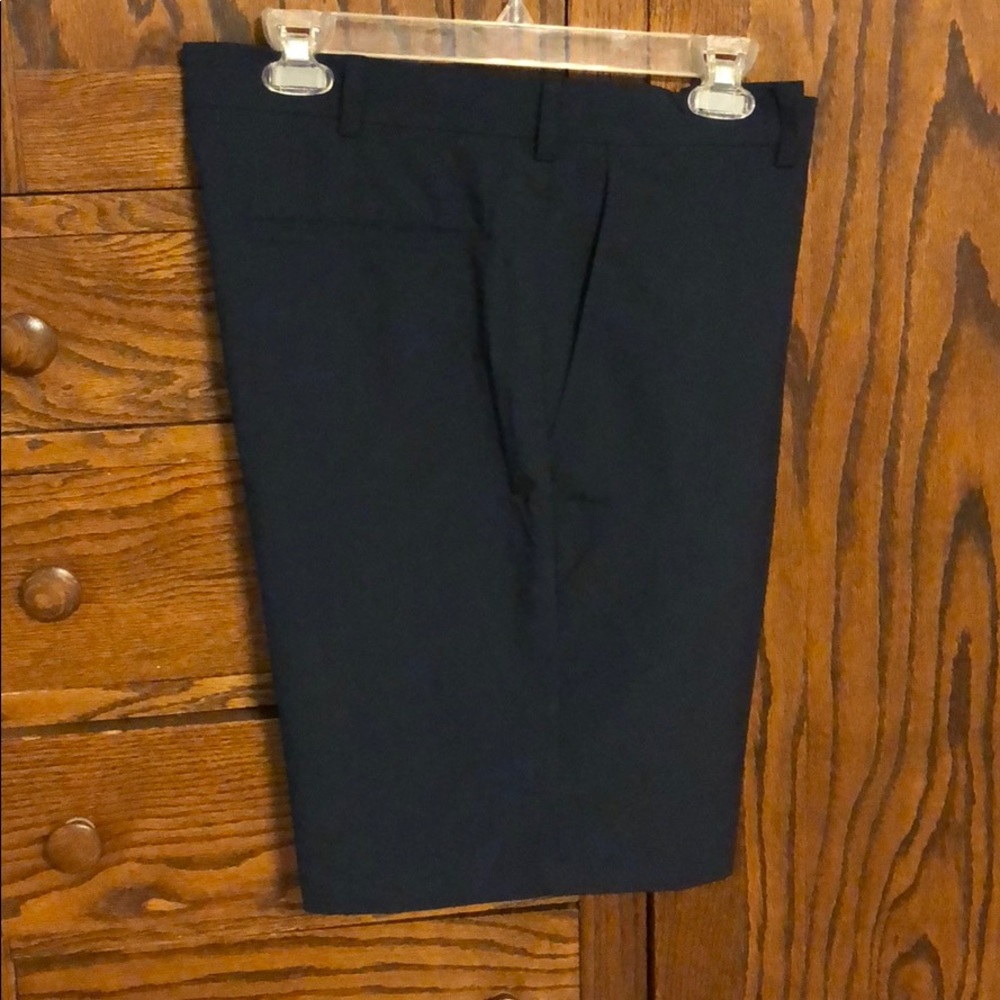 Men’s navy shorts